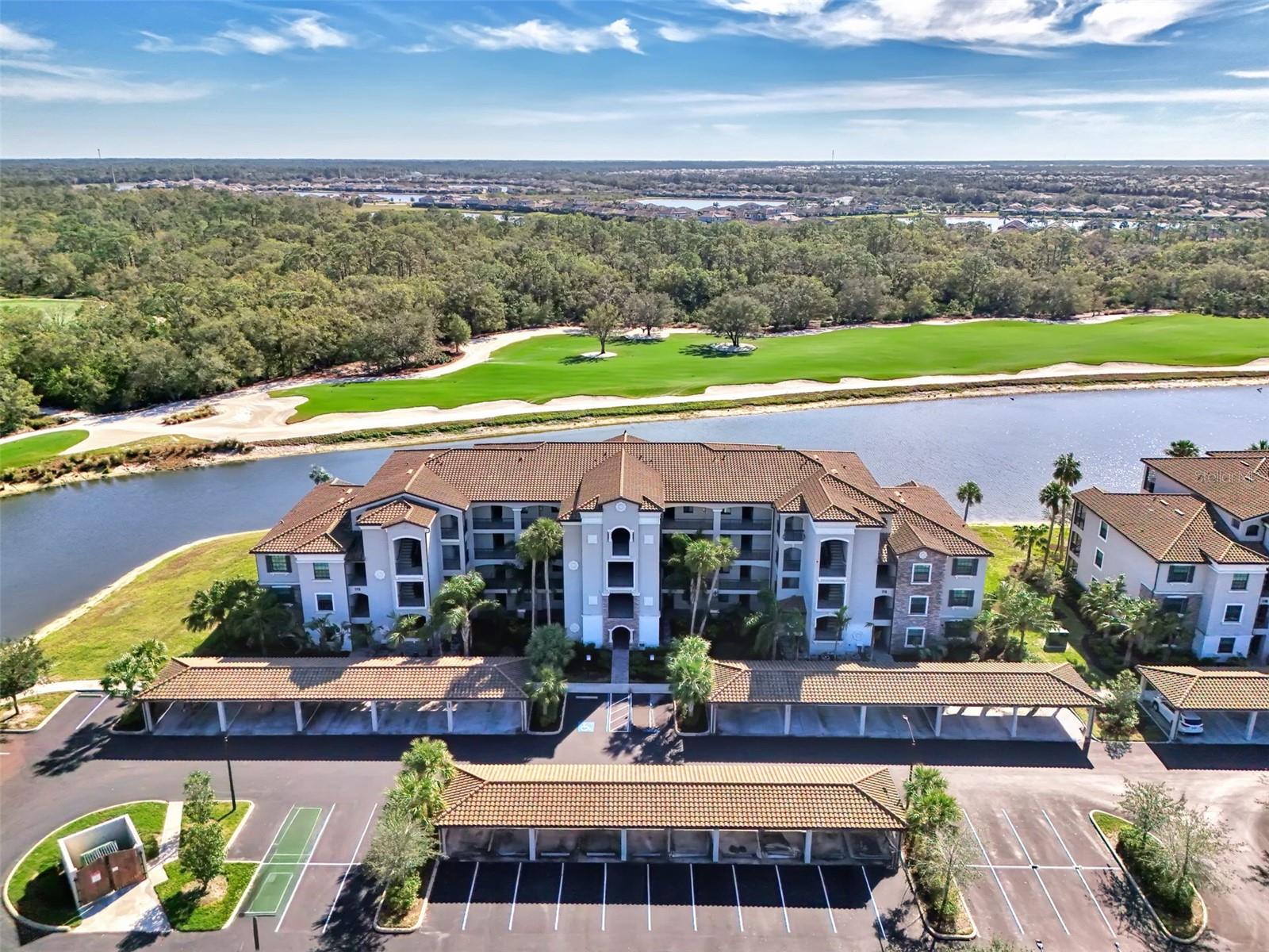 LAKEWOOD NATIONAL - Residential Lease