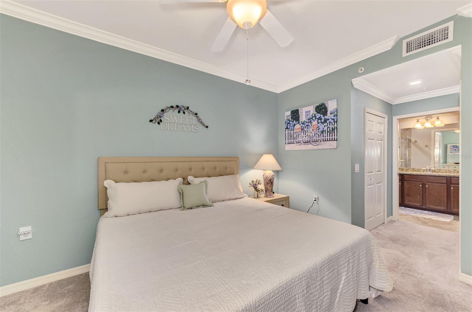 LAKEWOOD NATIONAL - Residential Lease
