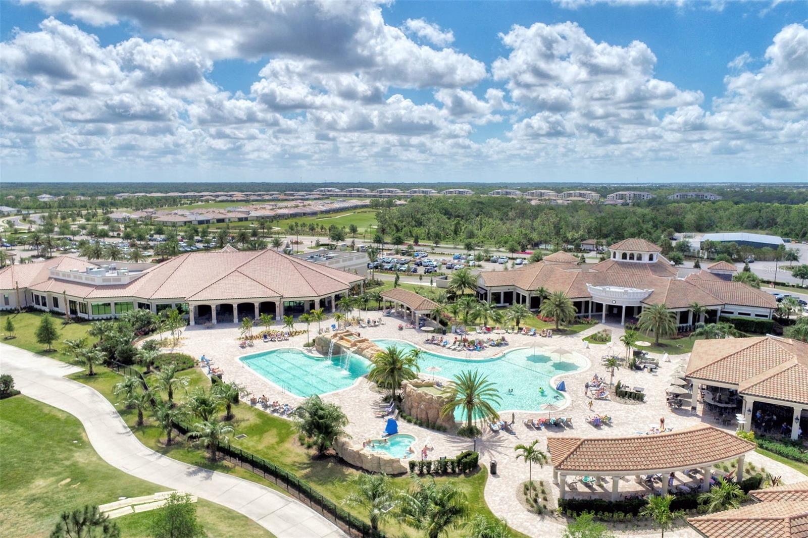 LAKEWOOD NATIONAL - Residential Lease