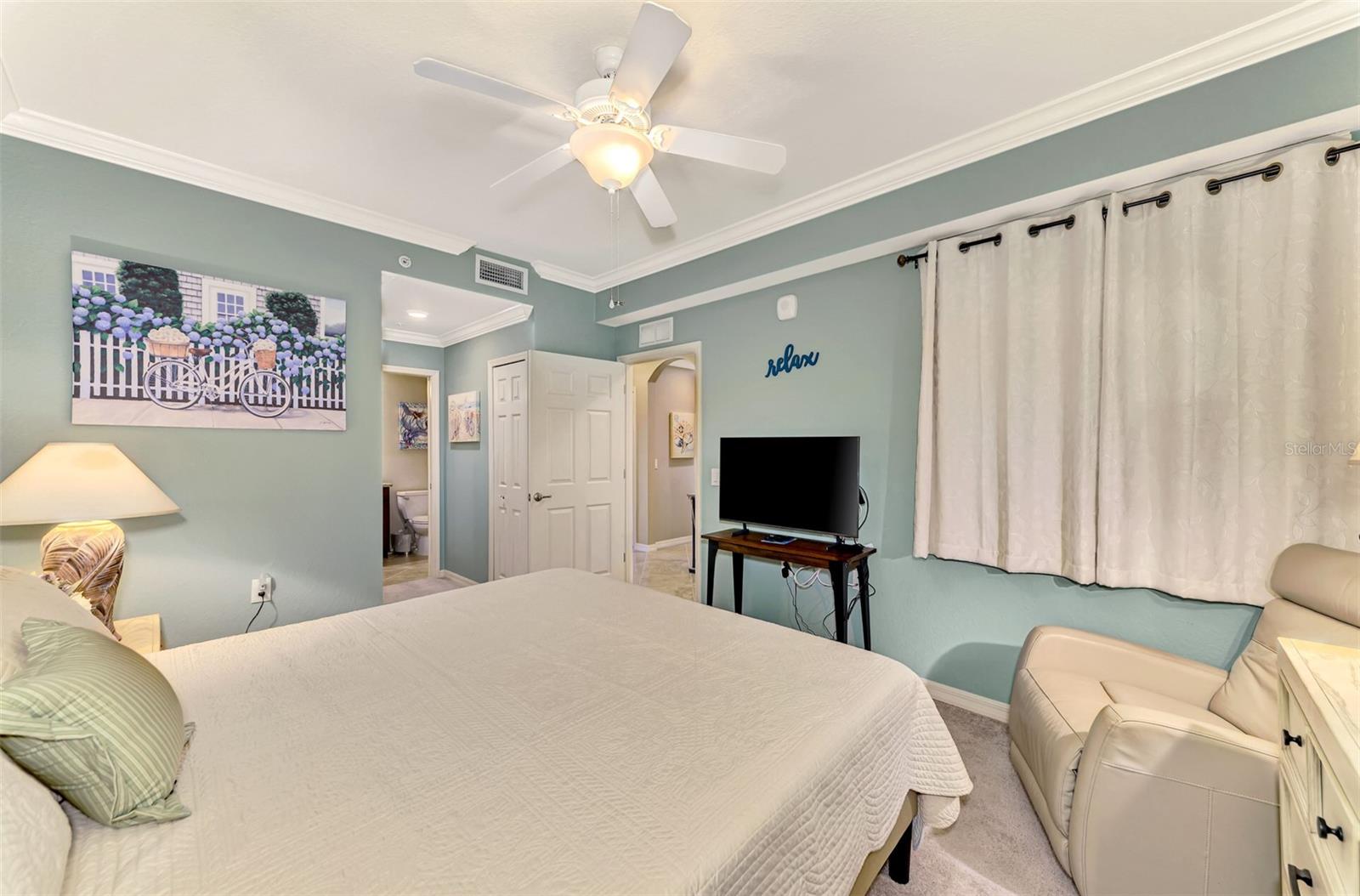 LAKEWOOD NATIONAL - Residential Lease