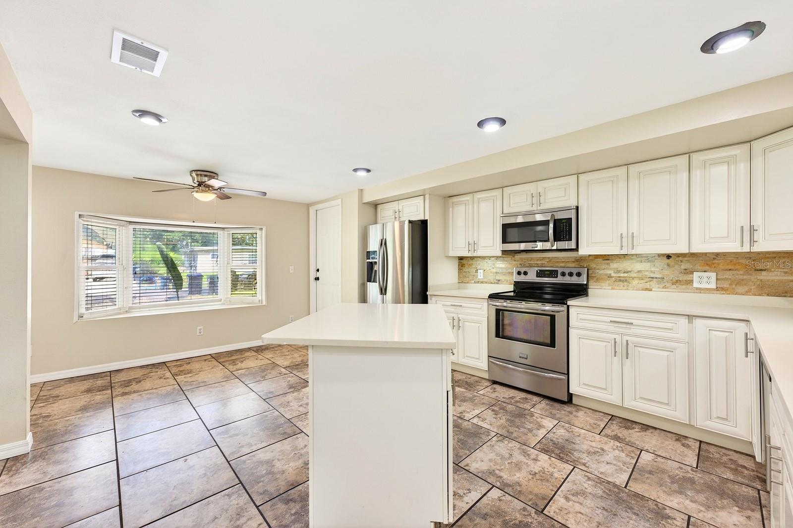 CONDEL GARDENS - Residential