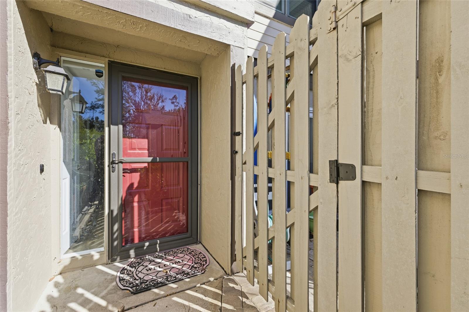 EAST LAKE WOODLANDS WOODS LANDING TWNHMS - Residential