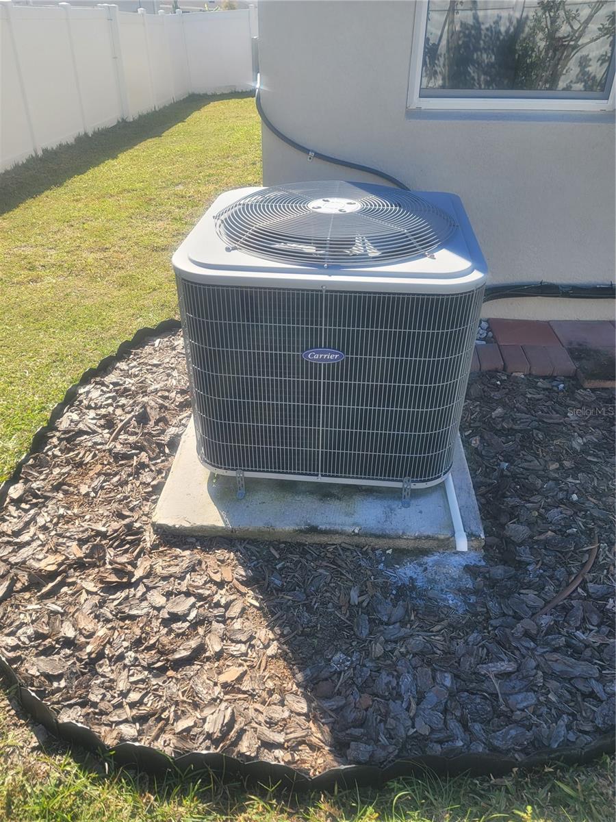 SILVERADO RANCH - Residential