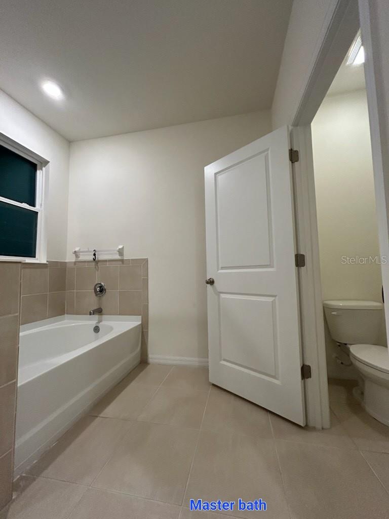 SILVERADO RANCH - Residential