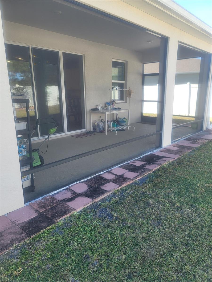 SILVERADO RANCH - Residential