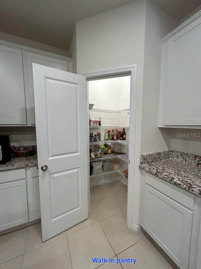 SILVERADO RANCH - Residential