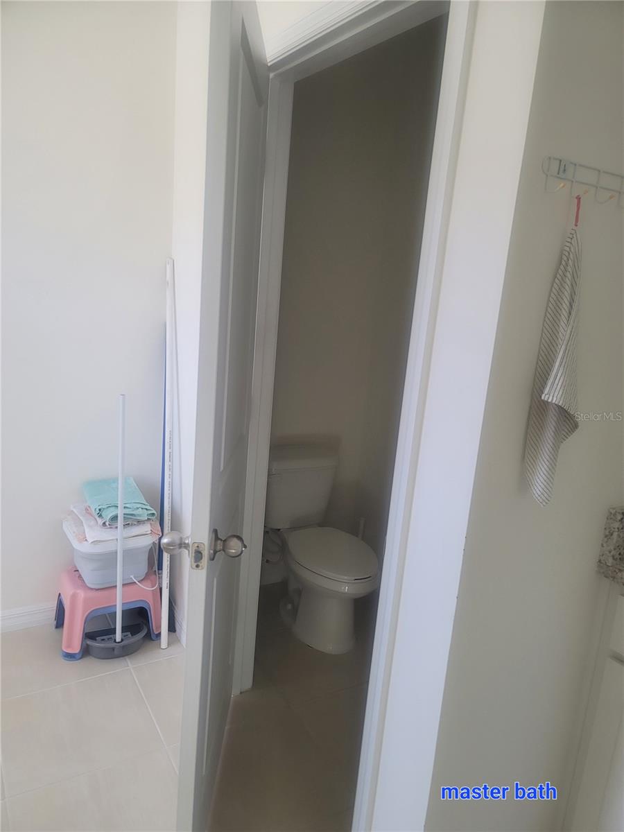 SILVERADO RANCH - Residential