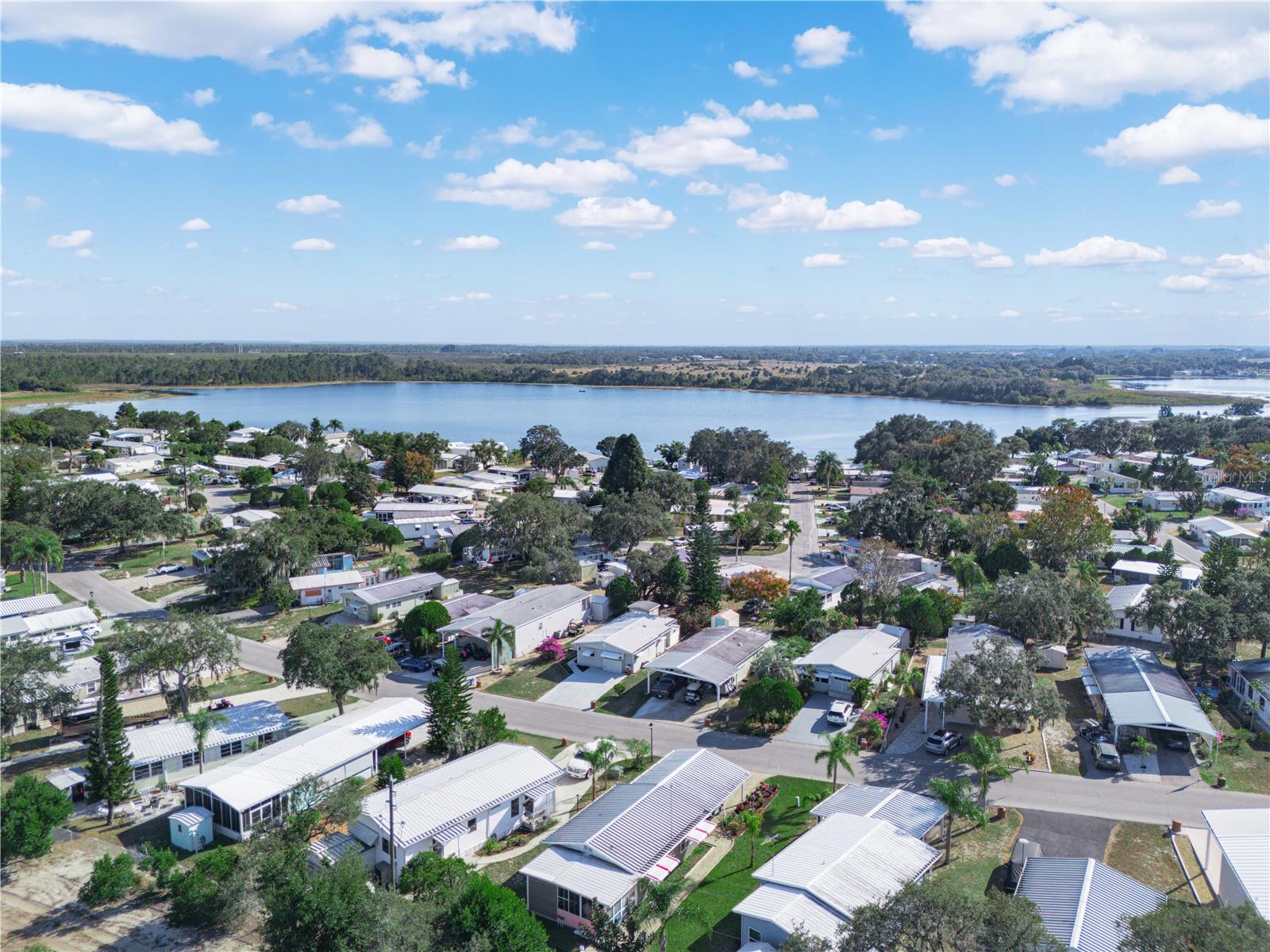 SADDLEBAG LAKE - Residential