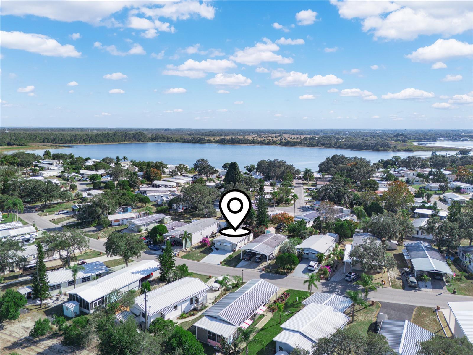 SADDLEBAG LAKE - Residential