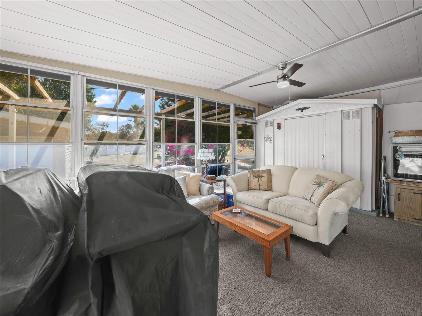 SADDLEBAG LAKE - Residential