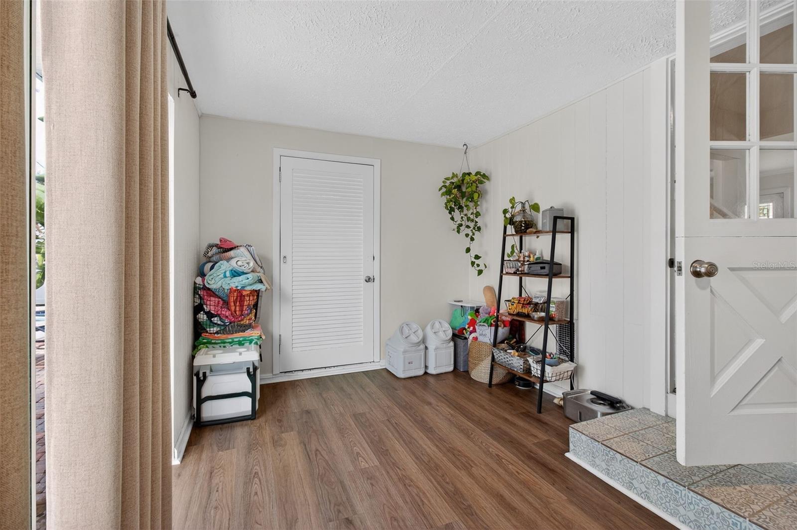 OAK RIDGE - Residential