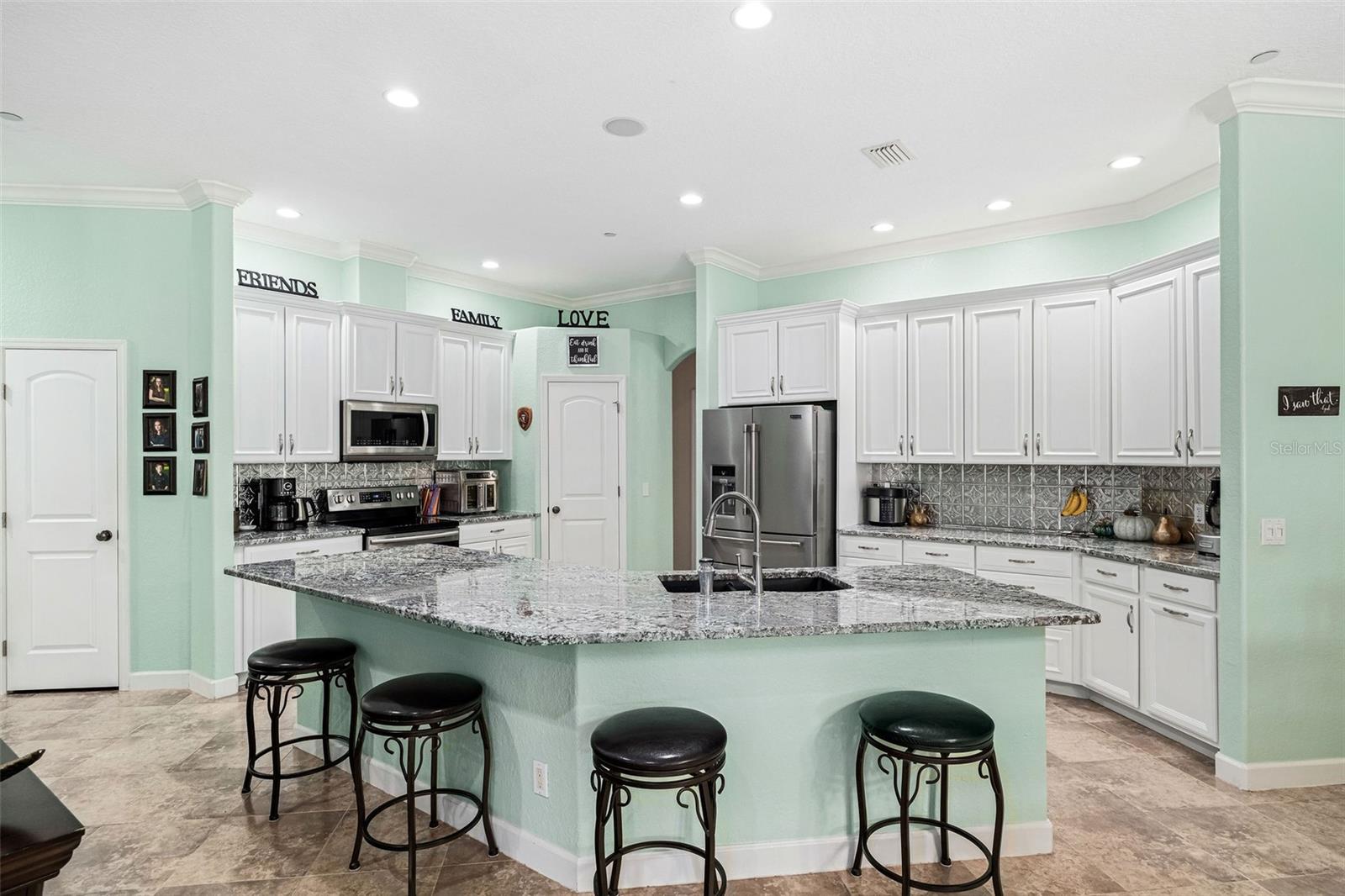 CROSS-TIE RANCH PH 02 TR A - Residential