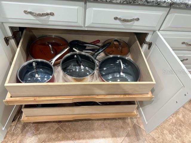 CROSS-TIE RANCH PH 02 TR A - Residential