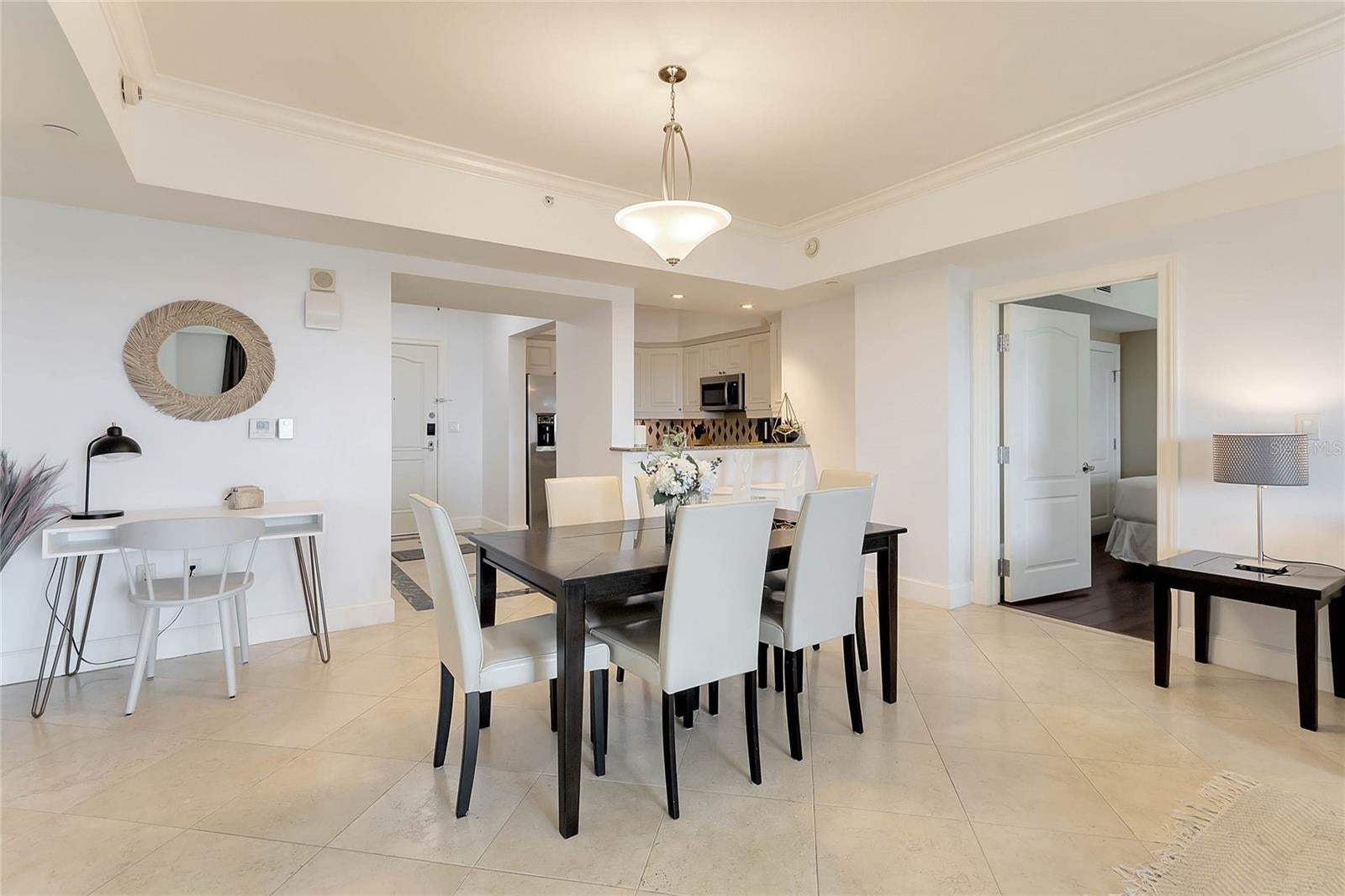 7593 GATHERING DRIVE 504