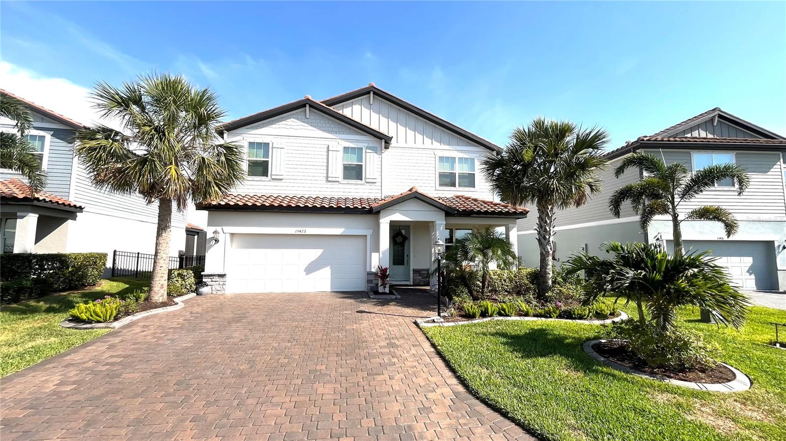 Stunning Sizable 4/3 New Home w/ Serene Water Views– Your Peaceful Florida Lifestyle Awaits!
Welcome to Savanna at Lakewood Ranch – which has larger lots for more comfort and privacy, unbeatable water views, regular community activities, and amazing amenities. Located in the highly sought-after large pond, this immaculate 4-bedroom, 3-bath home offers the space and private lifestyle you’ve been dreaming of!
From the moment you step through the front door, you’ll be captivated by the open-concept layout, built-in TV wall with storage and shelving, gorgeously landscaped front and back yard, aluminum fencing and larger trees for added privacy, and a breathtaking panoramic water view that serves as the backdrop to your everyday living. Whether you're enjoying your morning coffee on the lanai or entertaining guests in the spacious living area, the tranquil water vistas will never get old.
The gourmet kitchen is a chef’s delight, boasting a double oven, quartz countertops, stainless steel appliances, a large island, a huge walk-in pantry and an abundance of cabinet space. The owner’s suite is a serene retreat featuring a massive walk-in closet and en-suite bathroom with dual vanities, and large walk-in shower.
This home is move-in ready with fresh finishes, lush landscaping, and access to resort-style community amenities including a pool, playground, dog park, basketball court and walking trails.
Homes with views like this don’t come around often. Don’t miss your chance to own a slice of paradise in one of the nation’s top-rated master-planned communities.
Schedule your private showing today and come see for yourself!