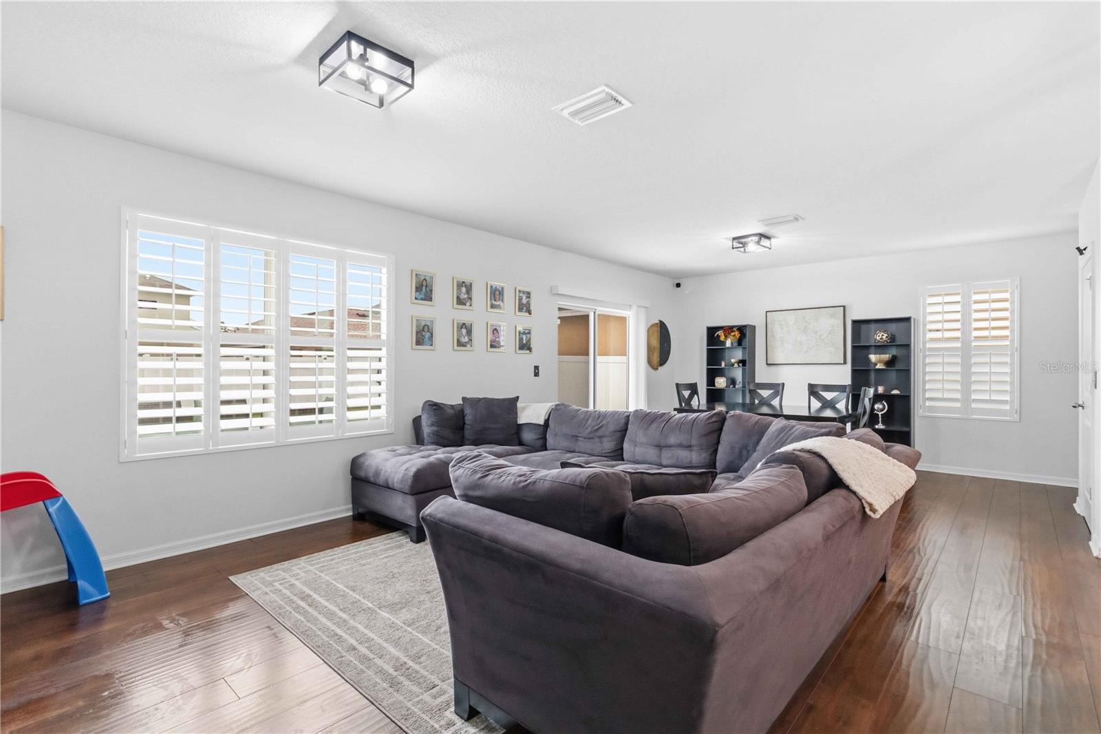 10230 GEESE TRAIL CIRCLE