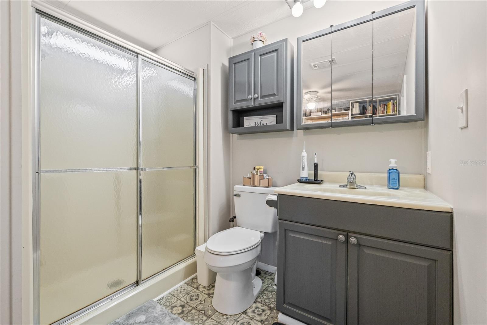 FOXWOOD LAKE ESTATES PH 01 - Residential