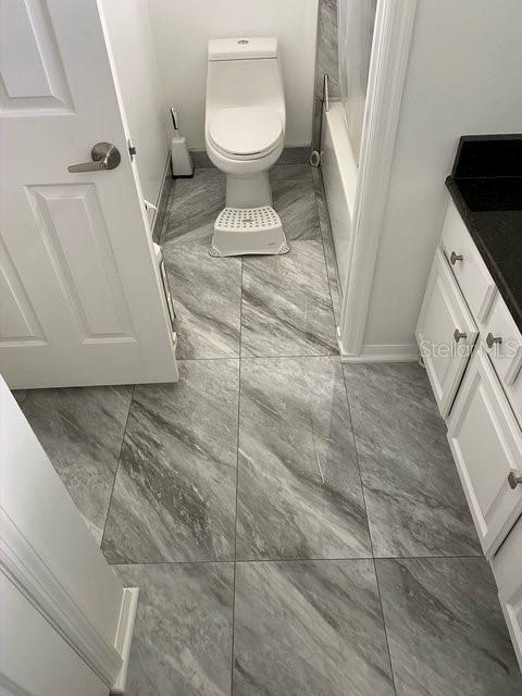 2435 SWEETWATER CC PLACE DRIVE