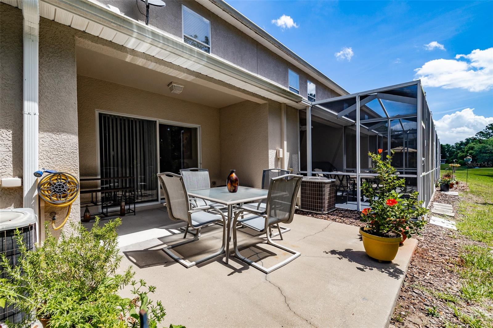 FISHHAWK RANCH TWNHMS PH - Residential