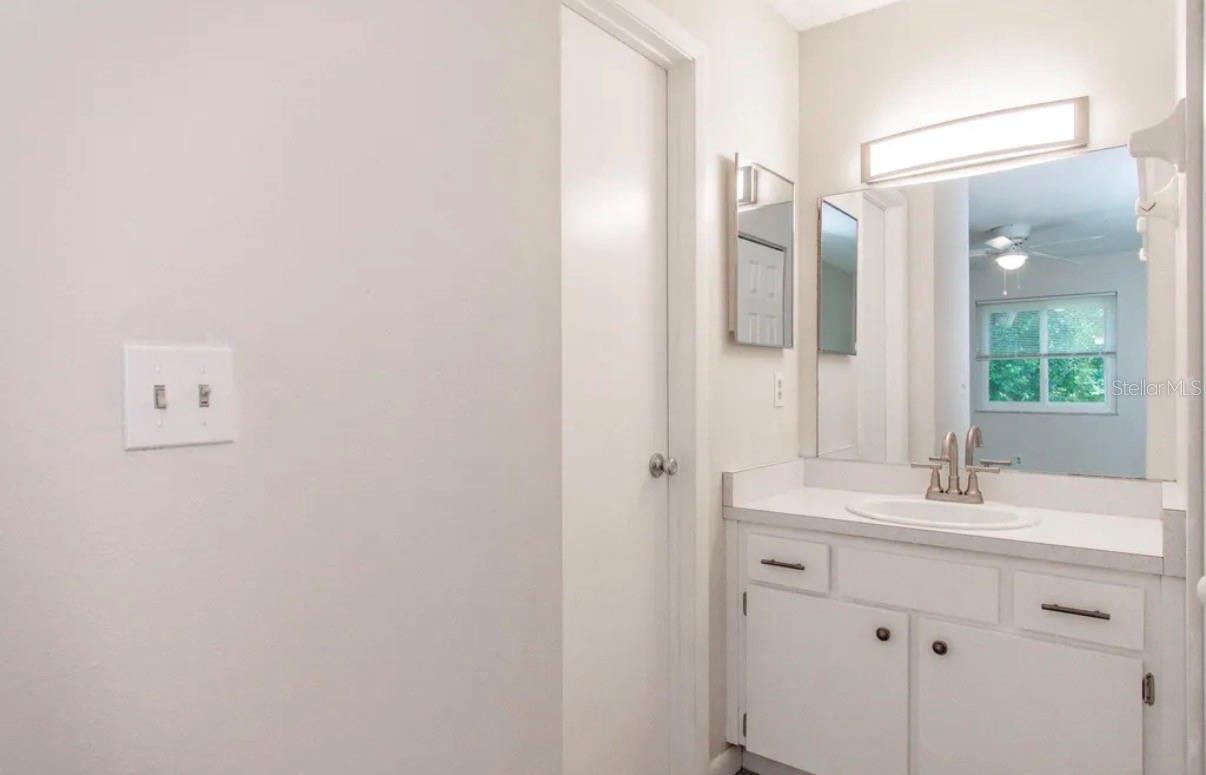 TALIA CONDO - Residential Lease