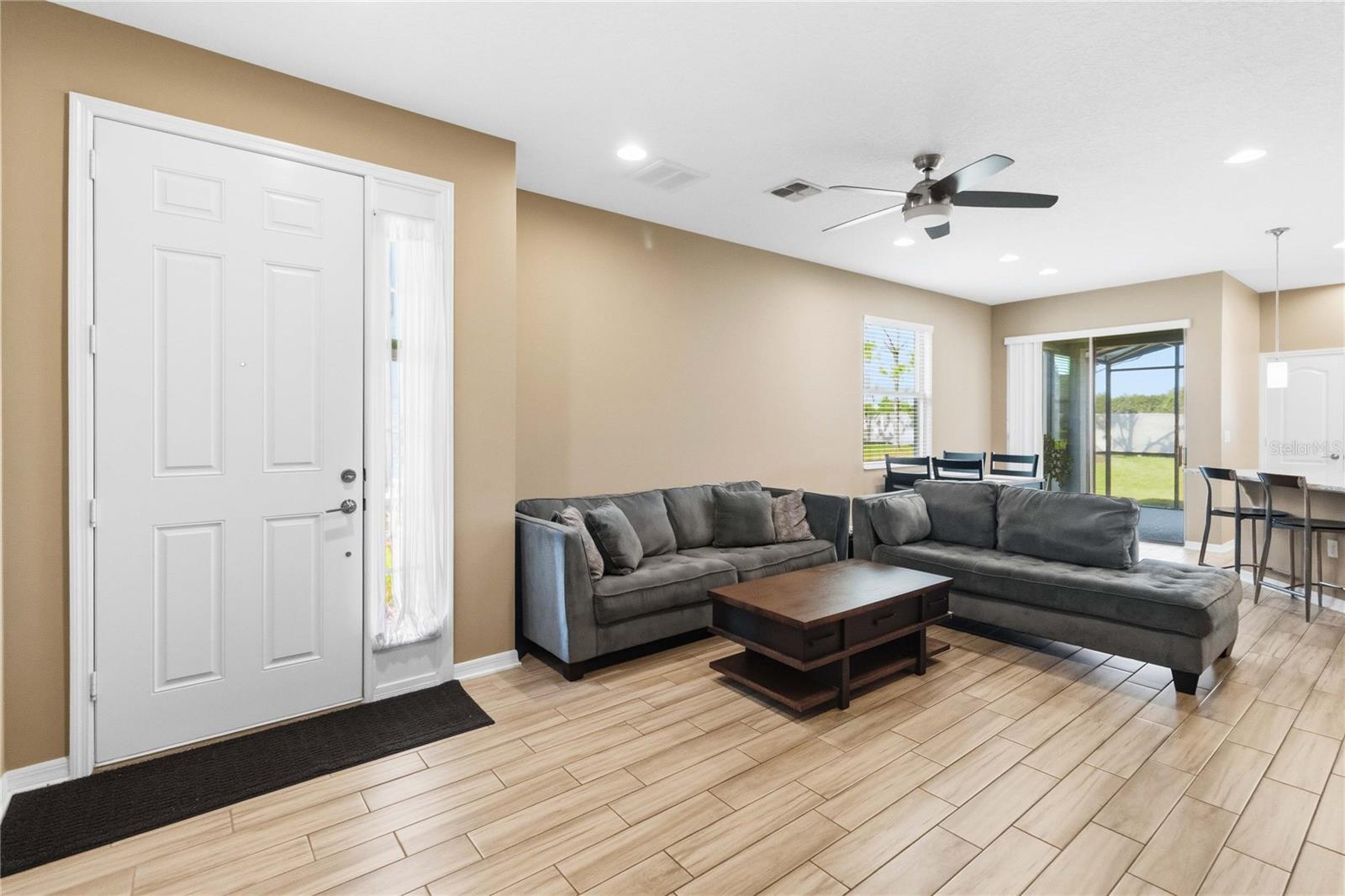 2618 WHITE ISLE LANE