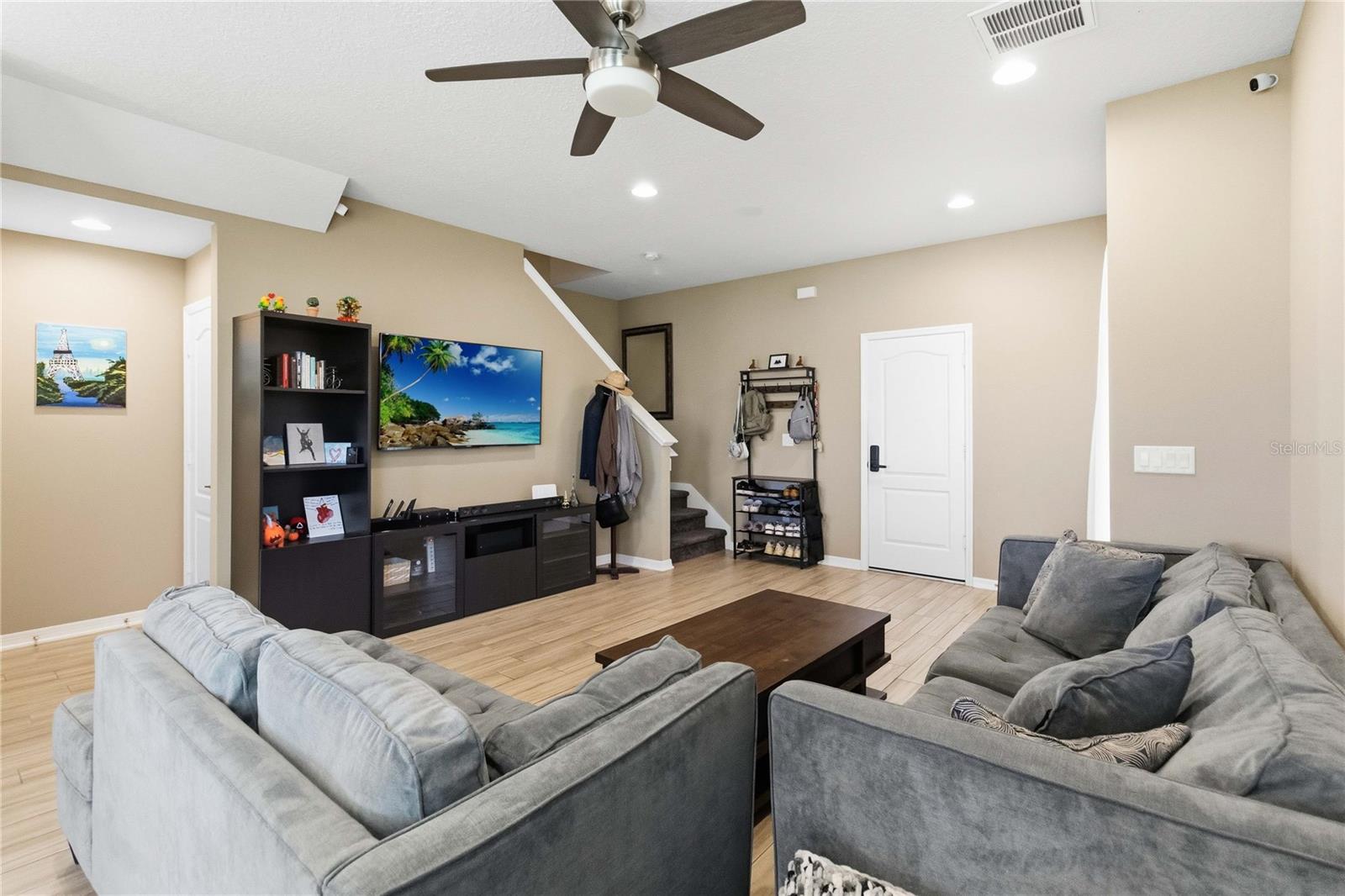 2618 WHITE ISLE LANE