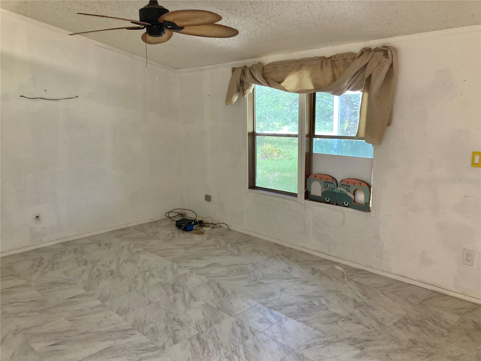 DAYTONA BEACH NORTH - Residential