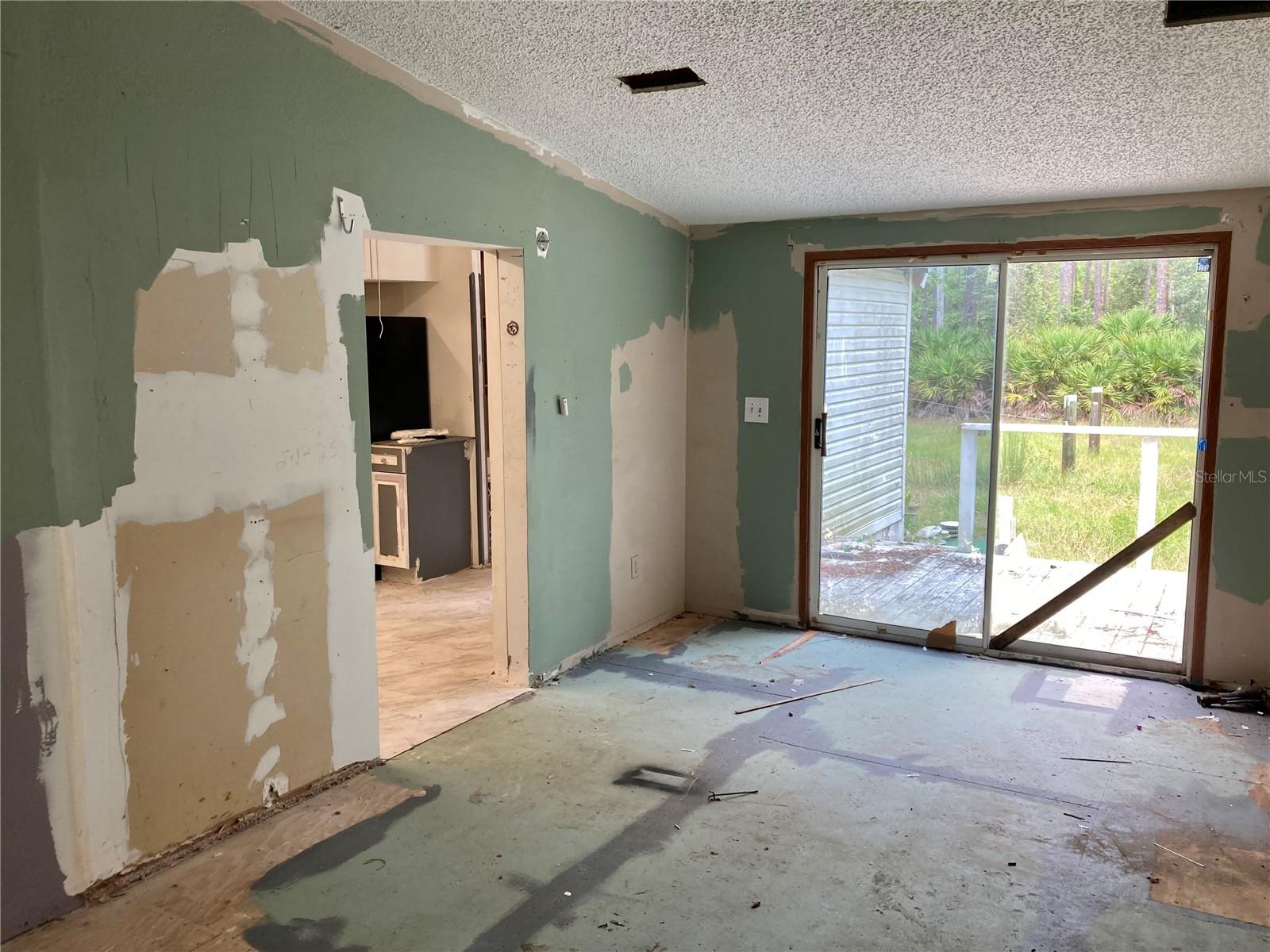 DAYTONA BEACH NORTH - Residential