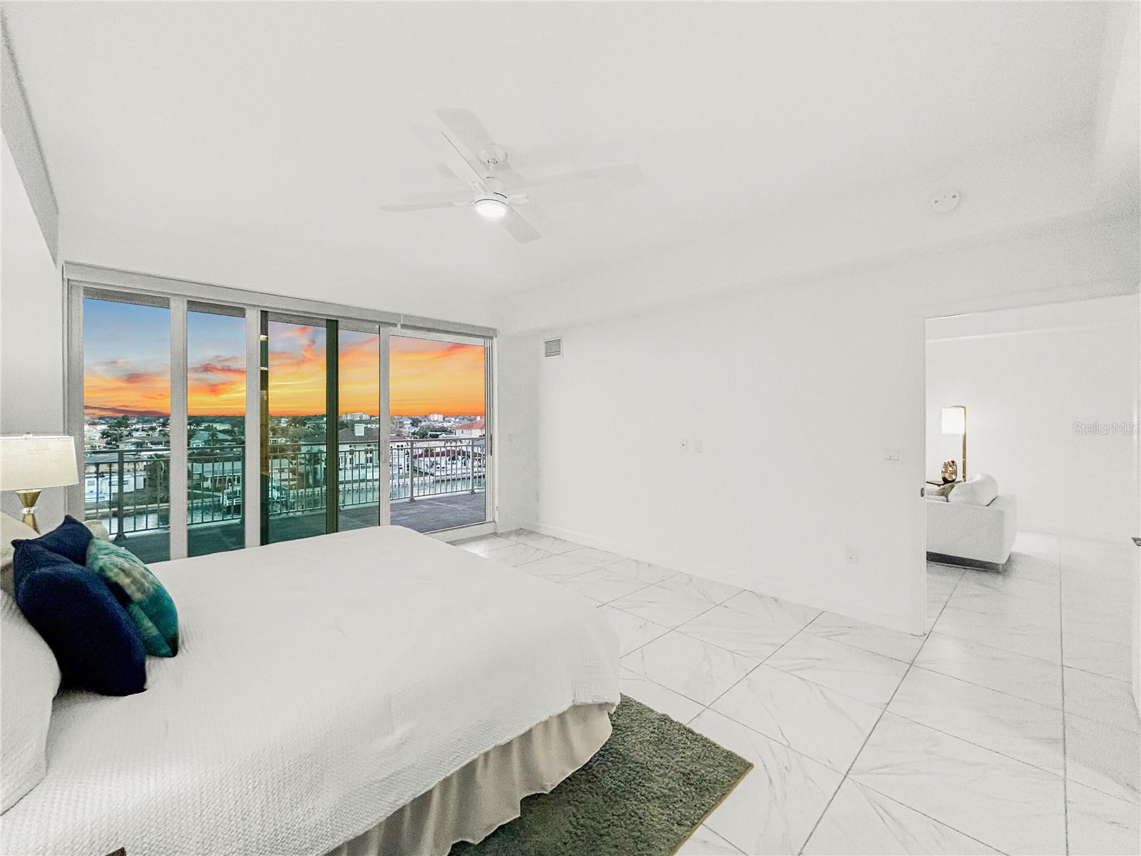 DOLPHIN HARBOUR CONDO - Residential Lease