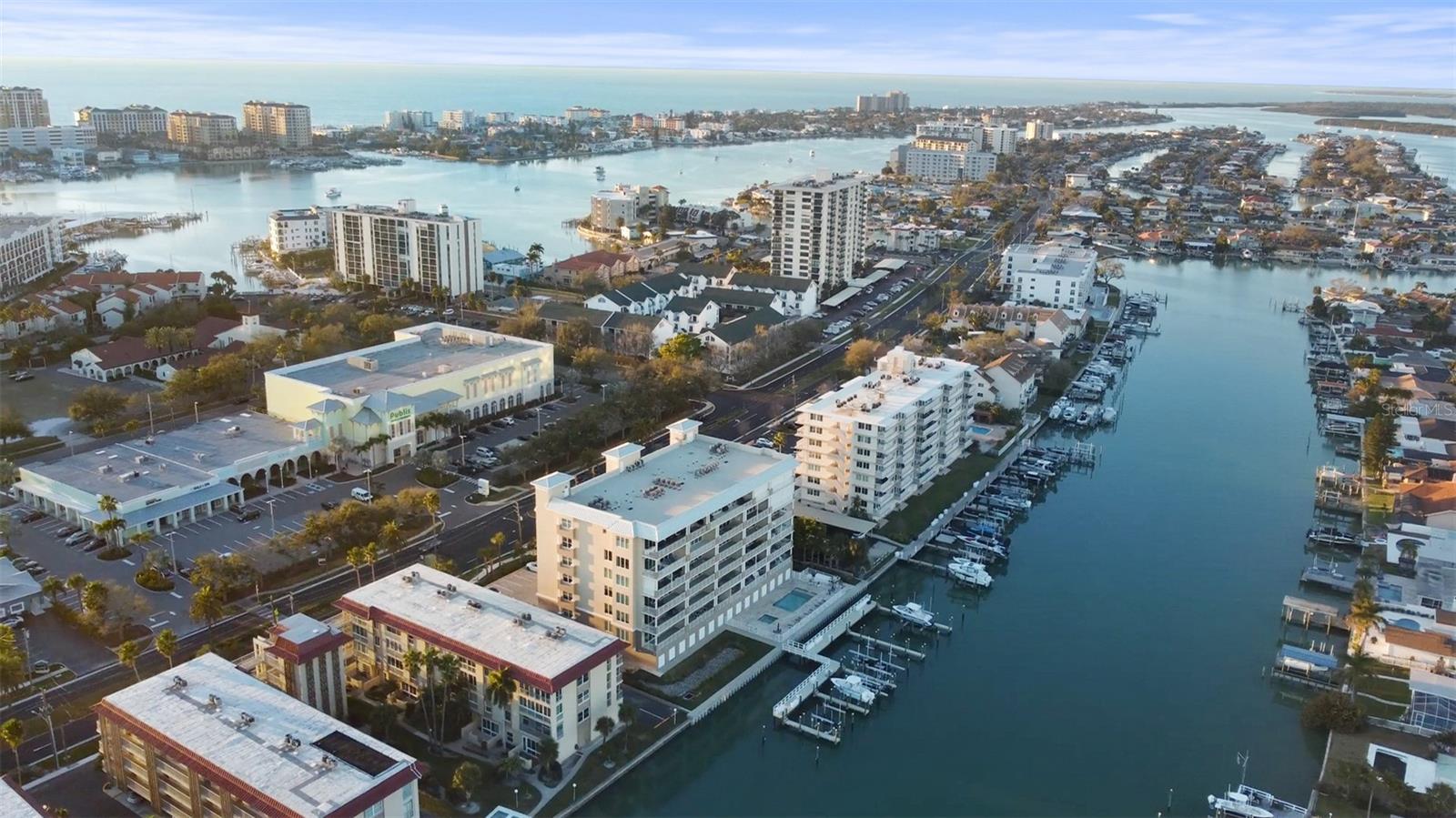 DOLPHIN HARBOUR CONDO - Residential Lease