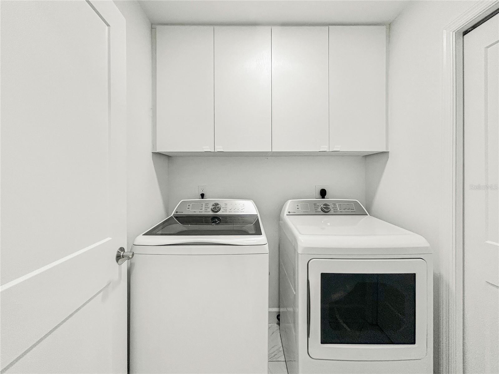 DOLPHIN HARBOUR CONDO - Residential Lease