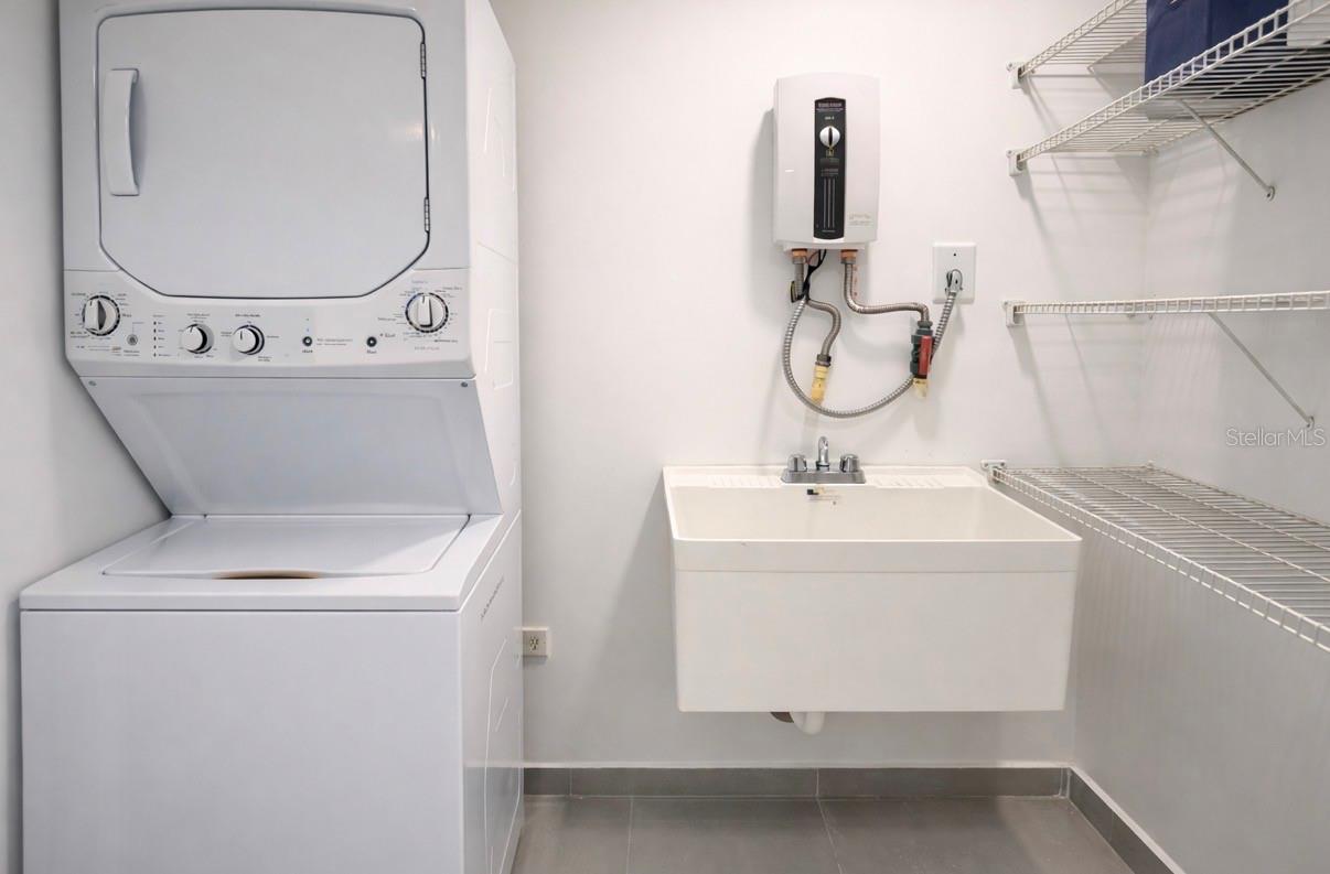 CIUDADELA - Residential Lease