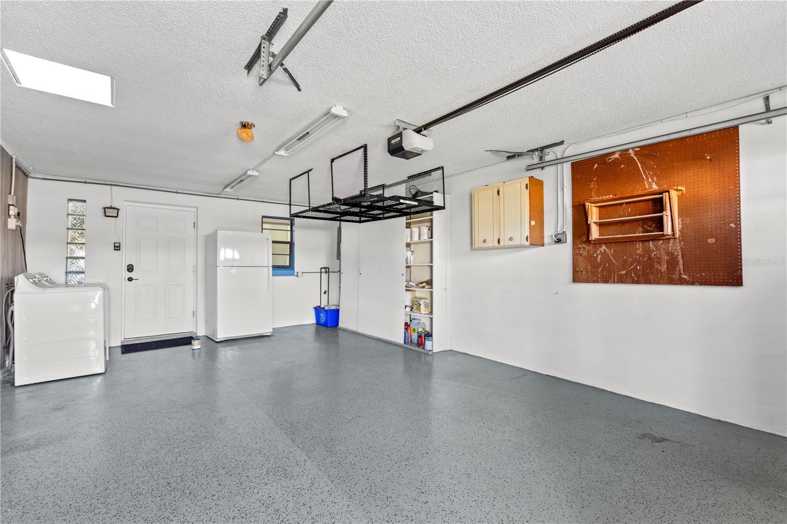 OCEAN PALM VILLAS 01 - Residential