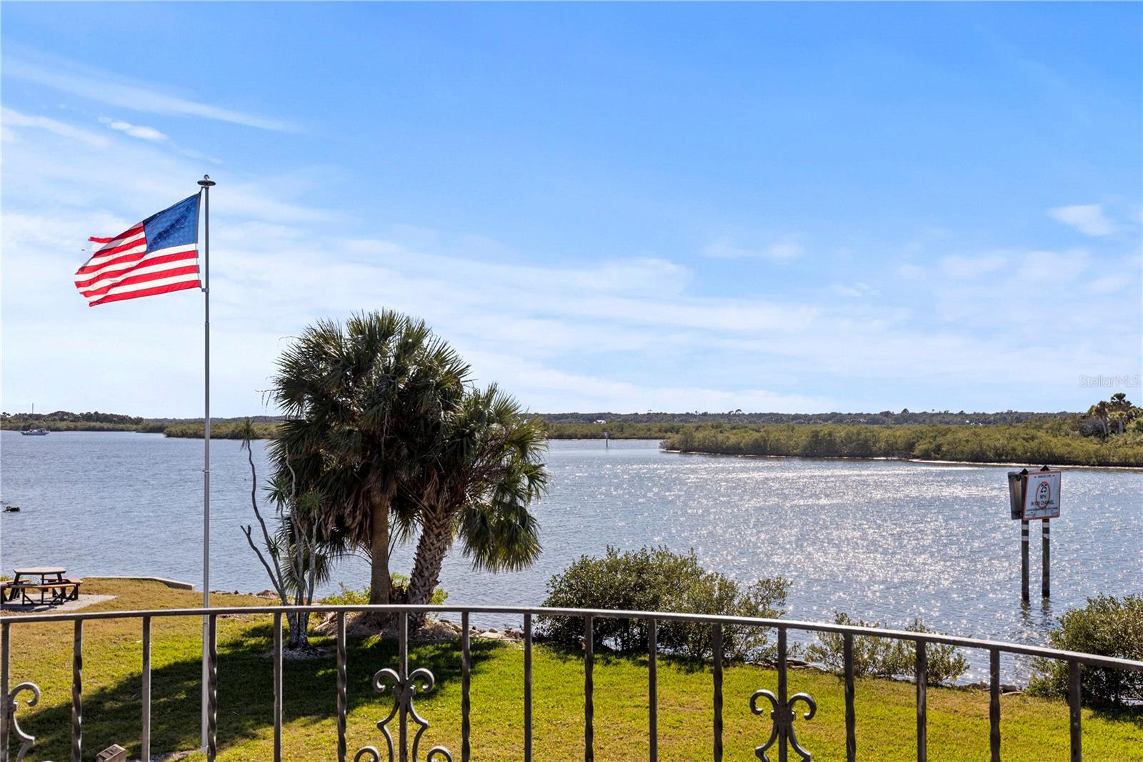 OCEAN PALM VILLAS 01 - Residential