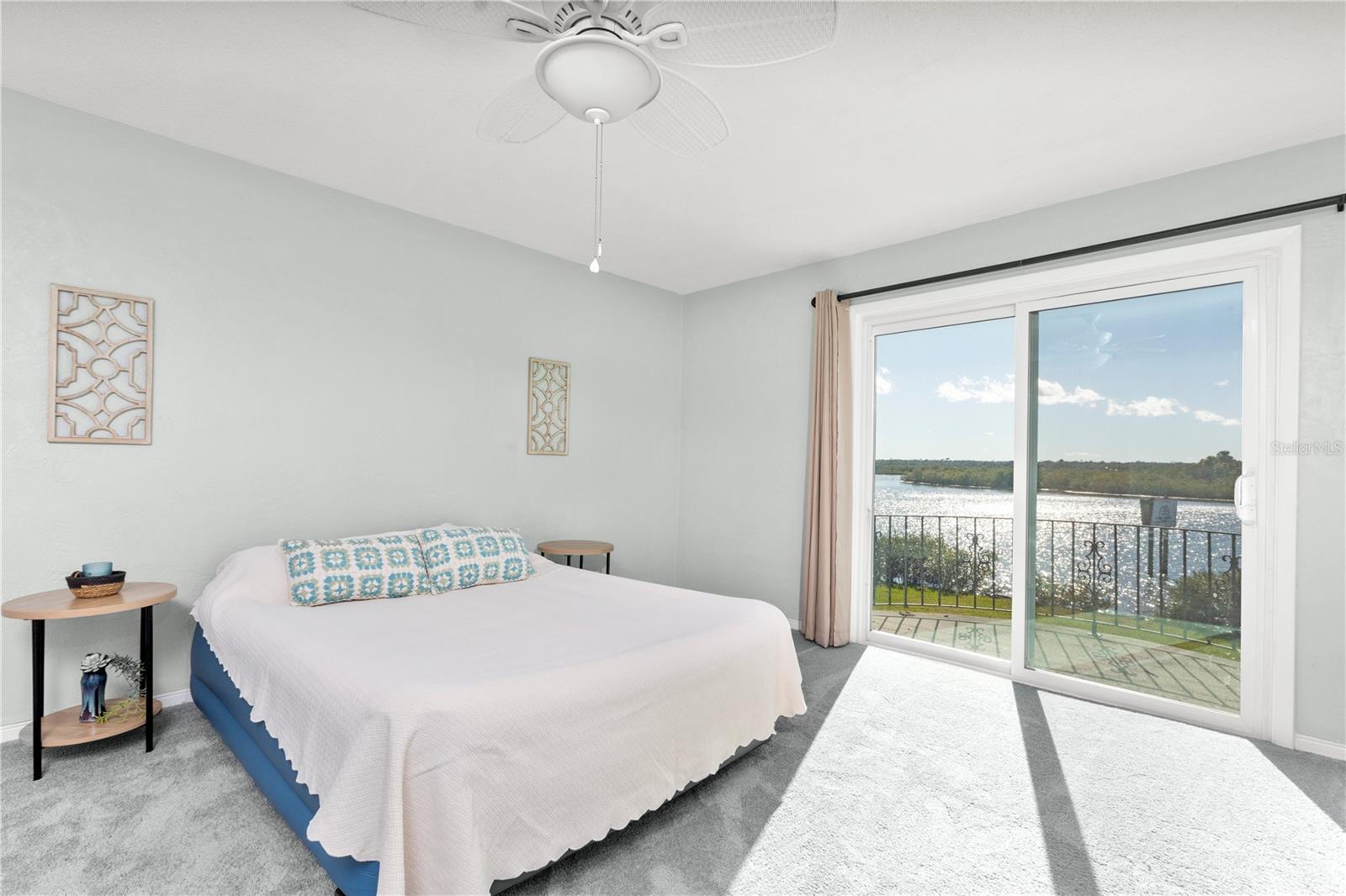 OCEAN PALM VILLAS 01 - Residential