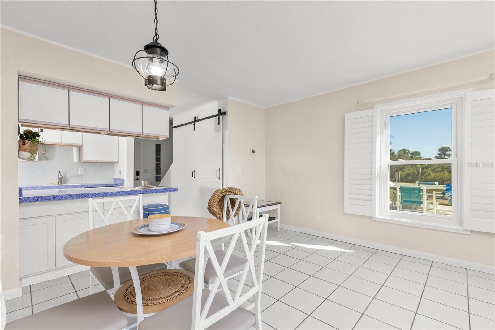 OCEAN PALM VILLAS 01 - Residential