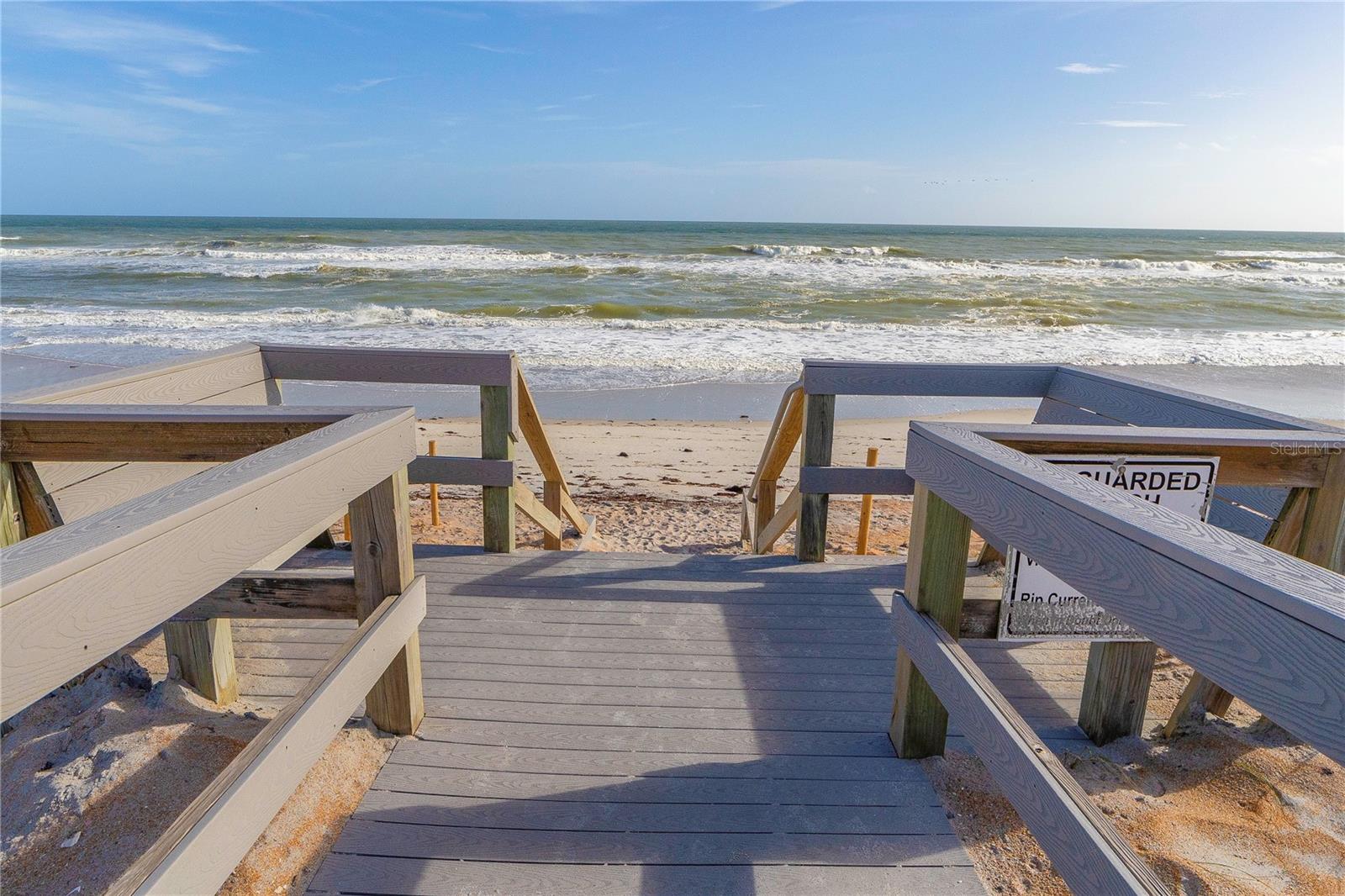 OCEAN PALM VILLAS 01 - Residential