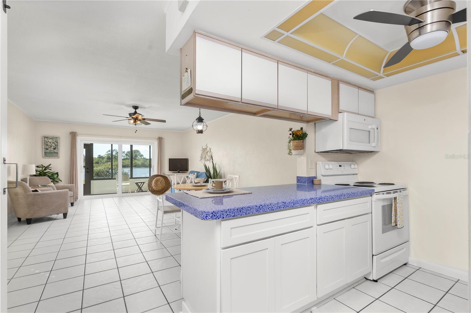 OCEAN PALM VILLAS 01 - Residential