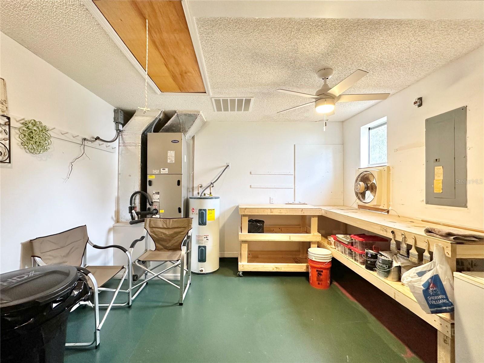 LADY LAKE ORANGE BLOSSOM GARDENS UNIT 19 - Residential Lease