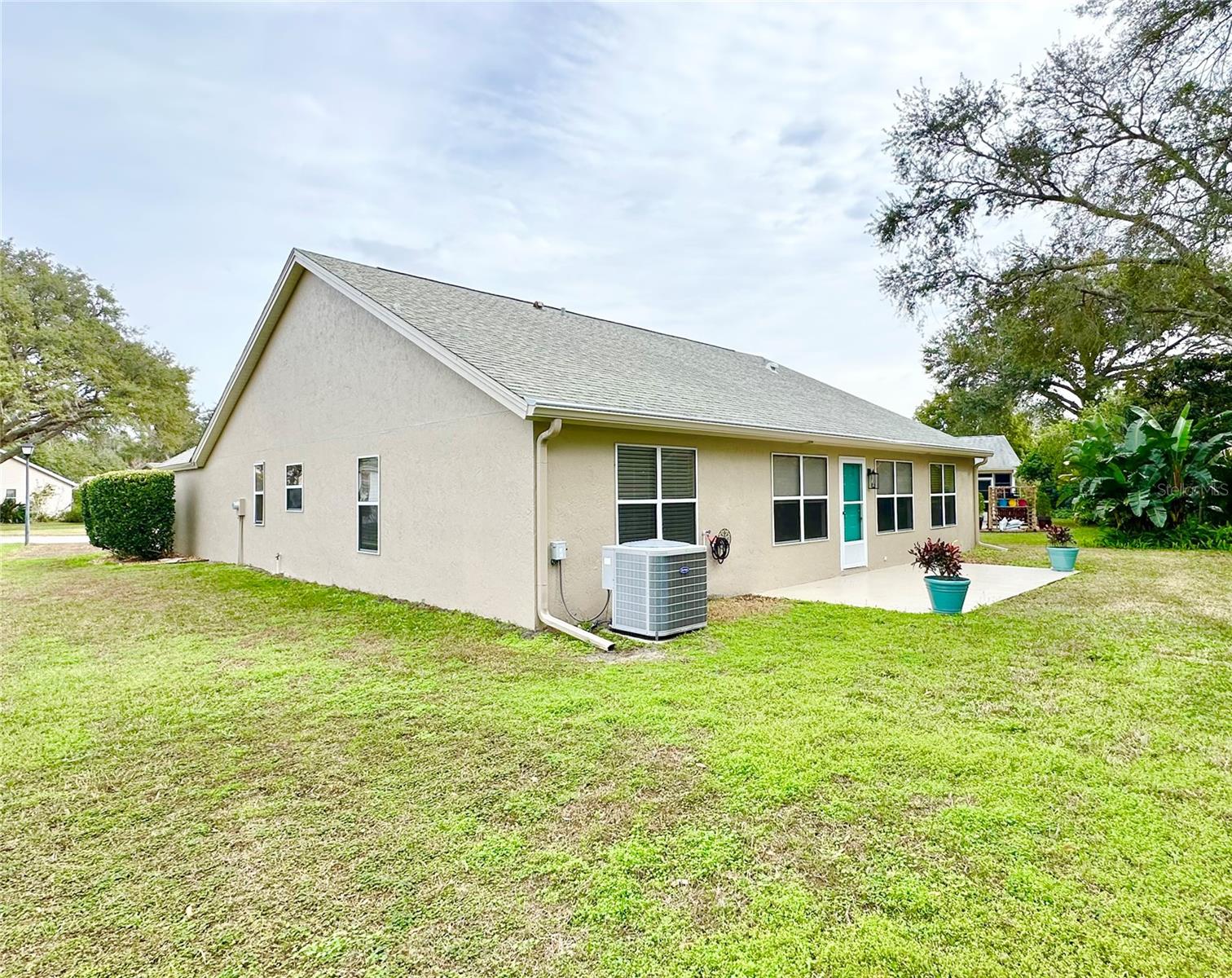 LADY LAKE ORANGE BLOSSOM GARDENS UNIT 19 - Residential Lease