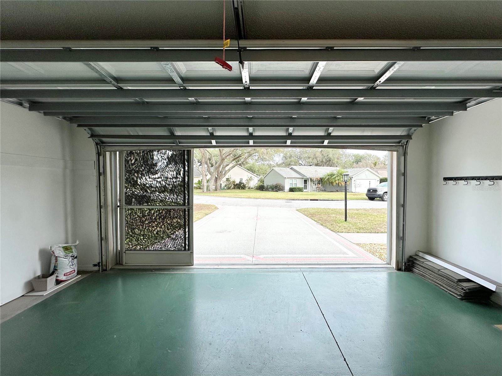 LADY LAKE ORANGE BLOSSOM GARDENS UNIT 19 - Residential Lease