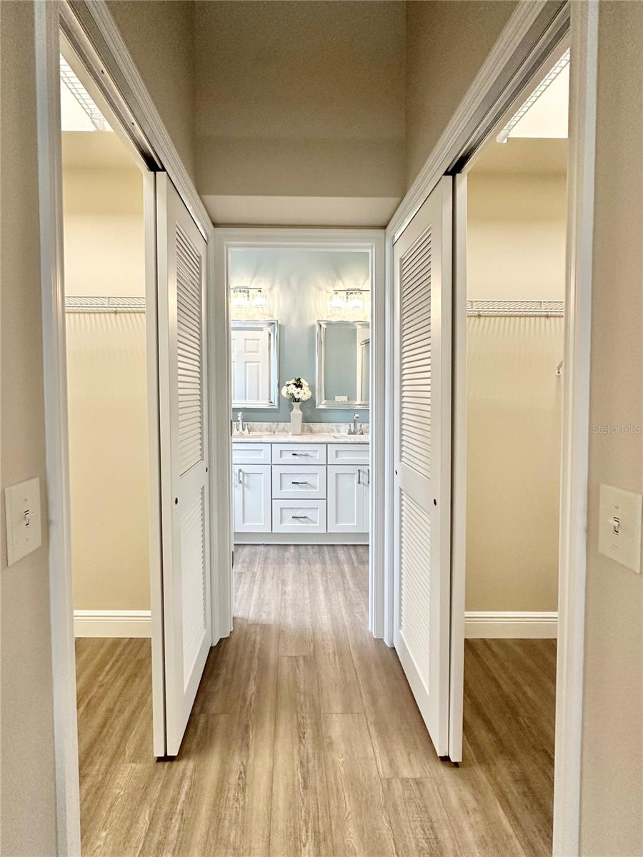 LADY LAKE ORANGE BLOSSOM GARDENS UNIT 19 - Residential Lease