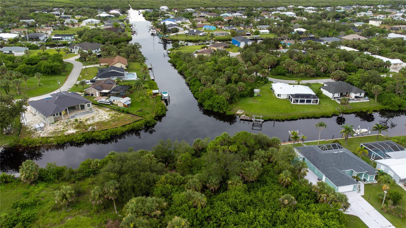 PORT CHARLOTTE SEC 037 - Land