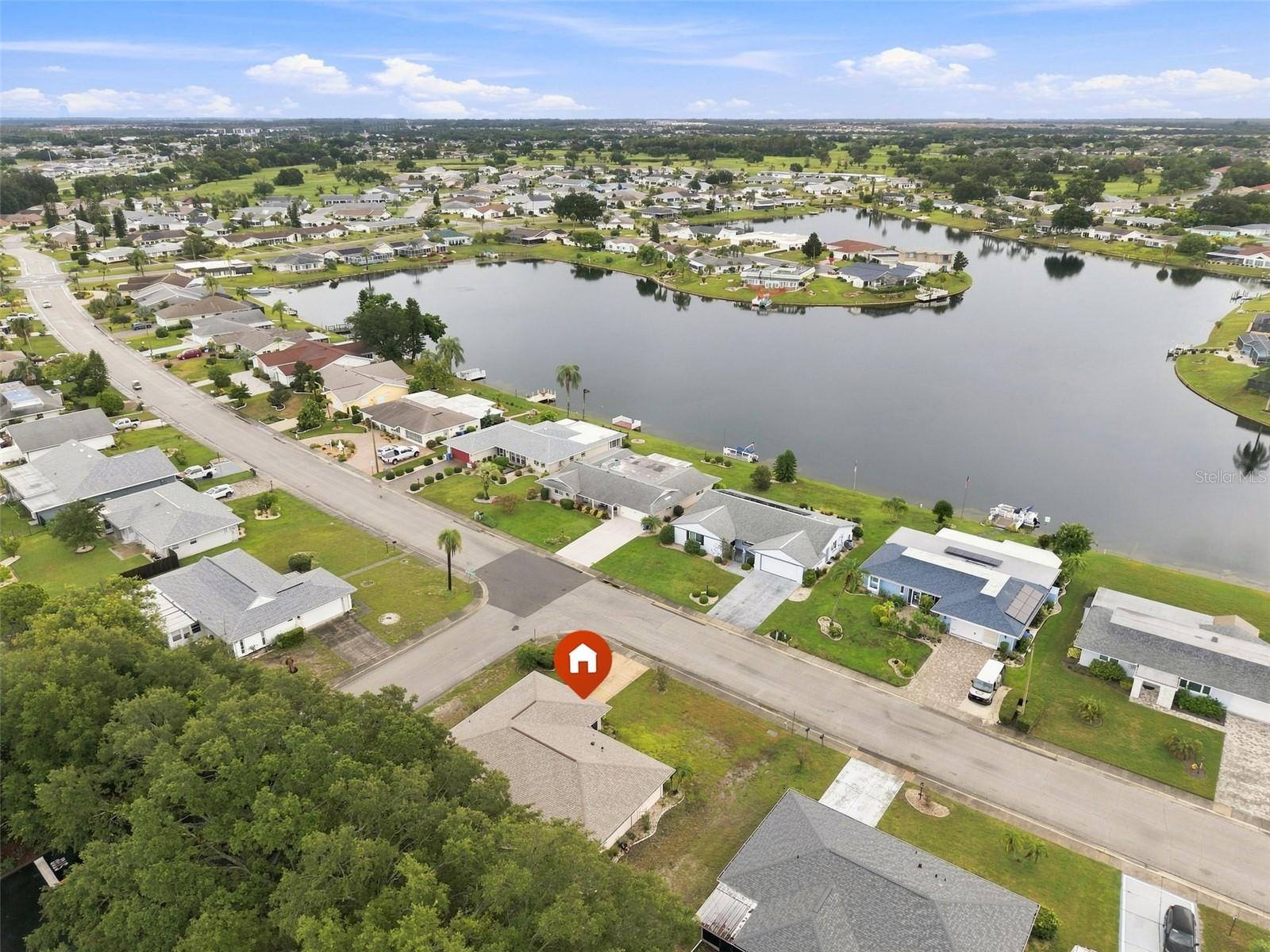 1601 NEW BEDFORD DRIVE, SUN CITY CENTER, FL, 33573 2 1601 NEW BEDFORD DRIVE