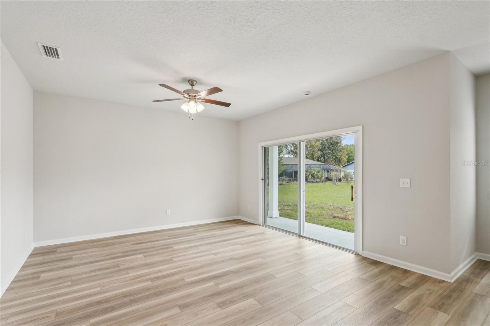 85 FORSYTHE LANE