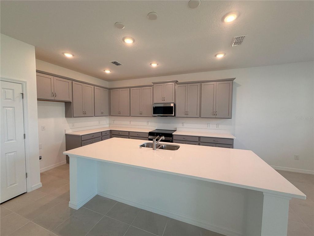 Photo of 2011 Education Street, Saint Cloud, FL 34771 (MLS # O6419448)