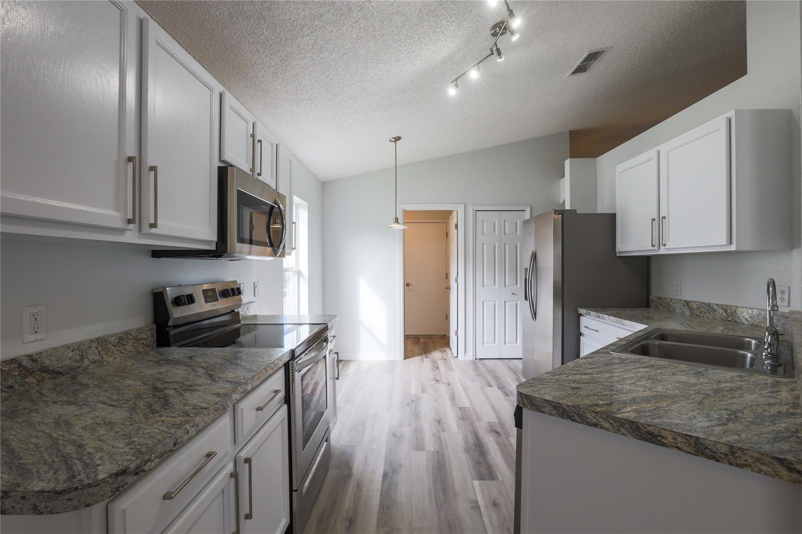 Majestic Oaks Ph 02 - Residential