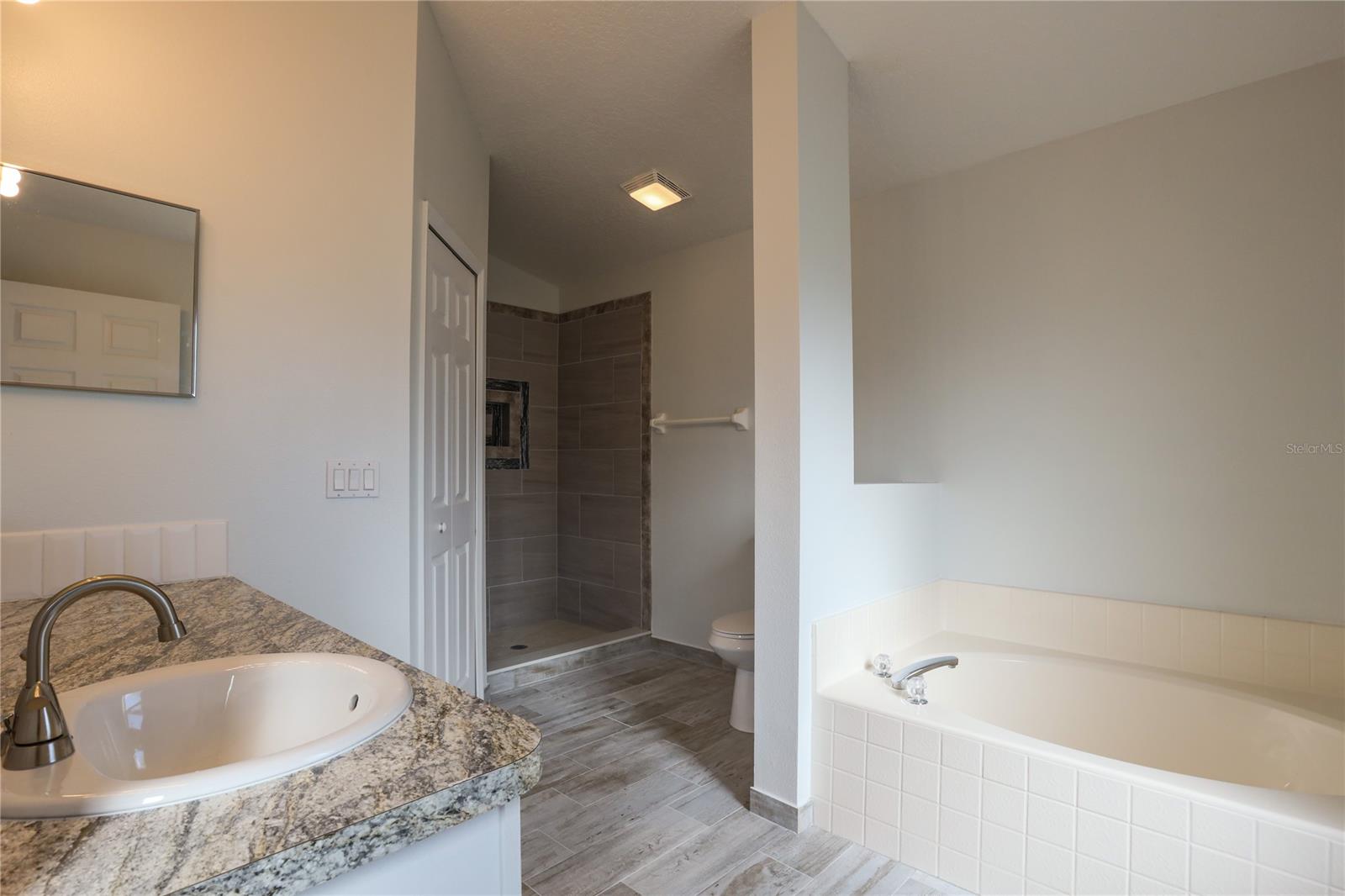 Majestic Oaks Ph 02 - Residential