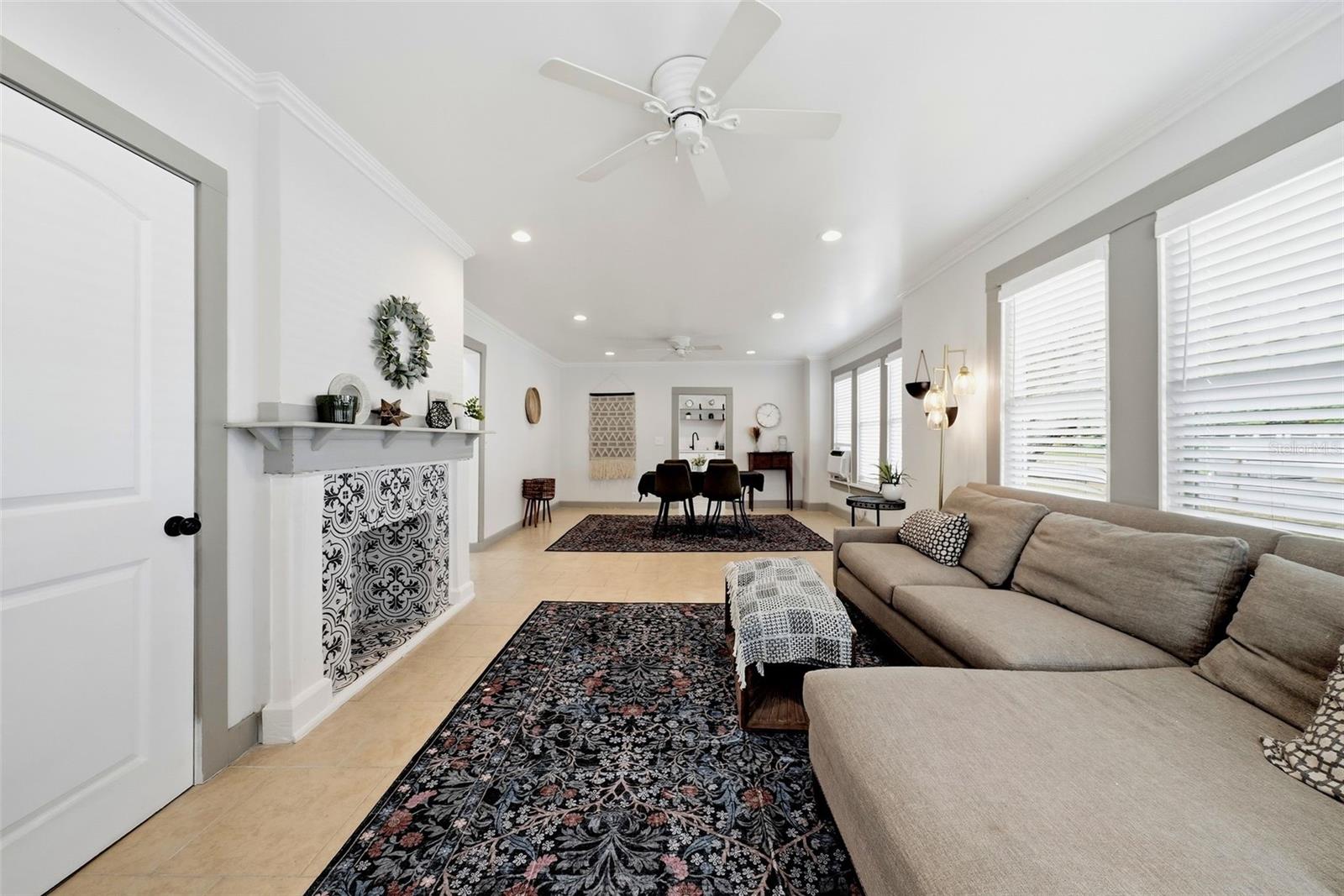 4105 18TH AVENUE S