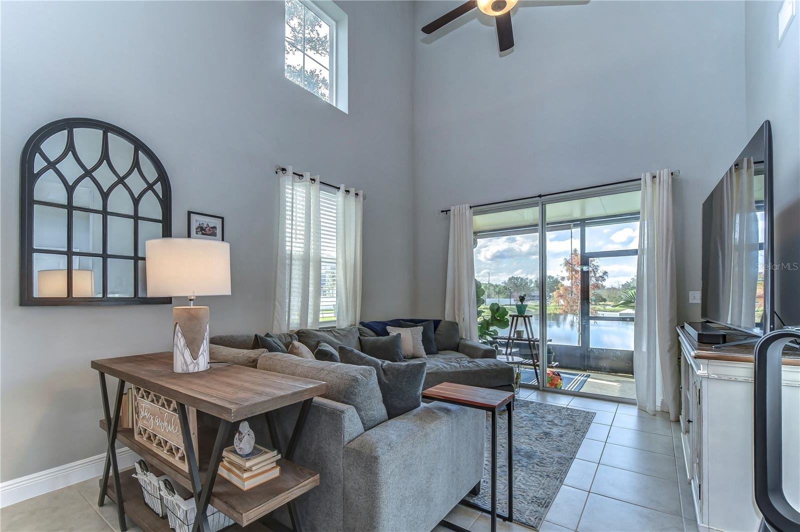 TIMBERS/WILLIAMS LNDG TWNHMS - Residential Lease